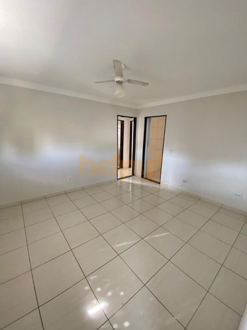 Vende-se Apartamento no Parque Residencial Lauriano Tebar - São José do Rio Preto-SP Entre em contato através do Telefone: 17 99791-9973 R$ 180.000,00