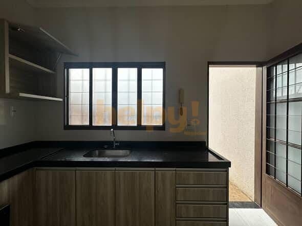 Vende-se Casa no Avenida Parque / Cedral-SP Entre em contato através do Telefone: 17 99791-9973 R$270.000,00
