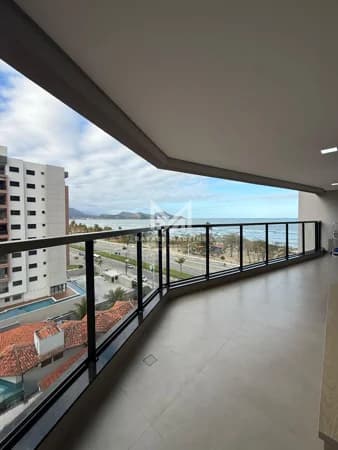 🌅 Aposentadoria com qualidade de vida, frente para o mar.