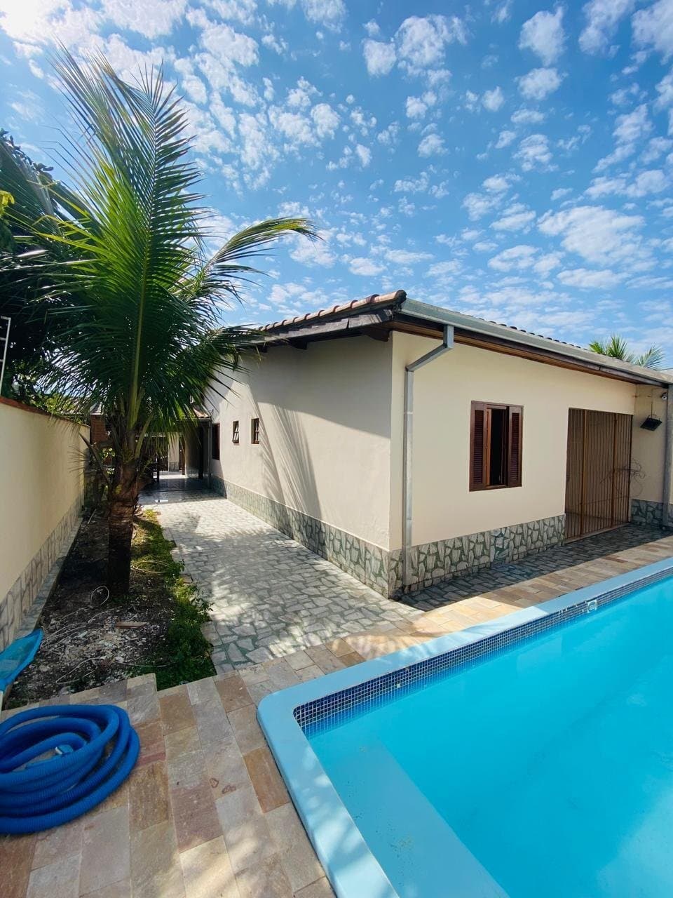Casa à venda no bairro Capricornio em Caraguatatuba/SP