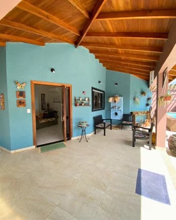 Casa à venda no bairro Indaiá em Caraguatatuba/SP
