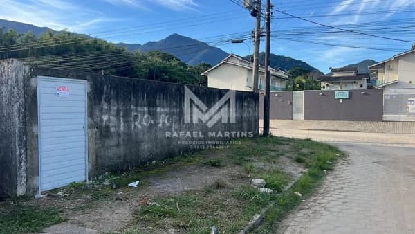 Terreno à venda no bairro Massaguaçu em Caraguatatuba/SP