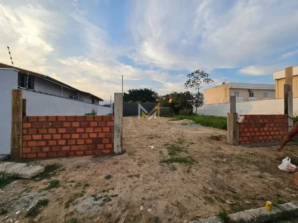 Terreno à venda no bairro Pontal Santa Marina em Caraguatatuba/SP