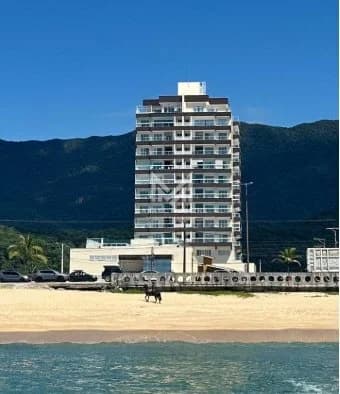 Apartamento à venda no bairro Massaguaçu em Caraguatatuba/SP