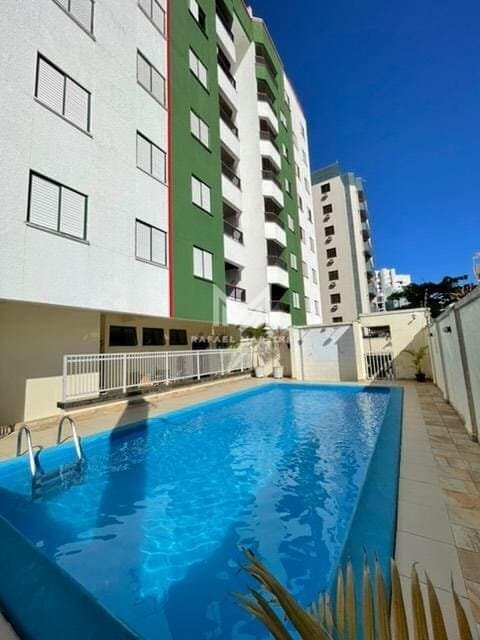 Apartamento à venda no bairro Martim de Sá em Caraguatatuba/SP
