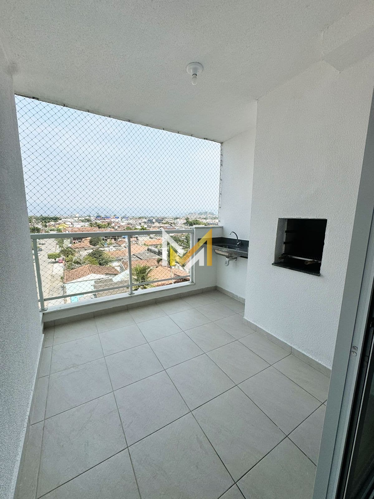 Apartamento à venda no bairro Indaiá em Caraguatatuba/SP