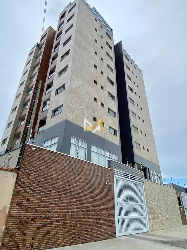 Apartamento à venda no bairro Jardim Britânia em Caraguatatuba/SP