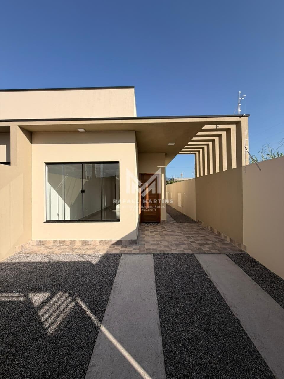 🏡✨ Casa à venda no bairro Golfinho!