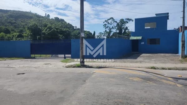 Garagem à venda no bairro Caputera em Caraguatatuba/SP