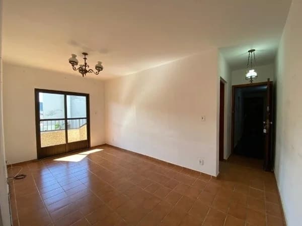 Casa à venda no bairro Caputera em Caraguatatuba/SP