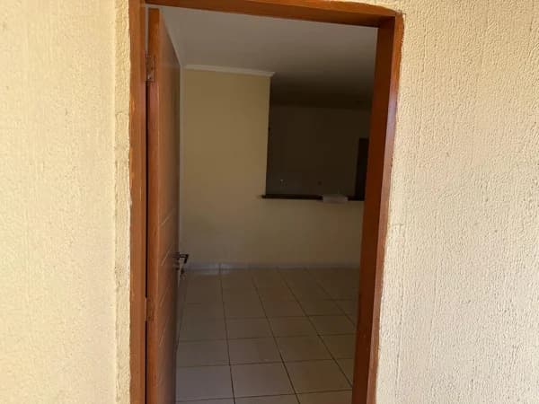 Casa à venda no bairro Jardim Palmeiras em Caraguatatuba/SP