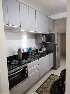 Sobrado à venda no bairro Massaguaçu em Caraguatatuba/SP