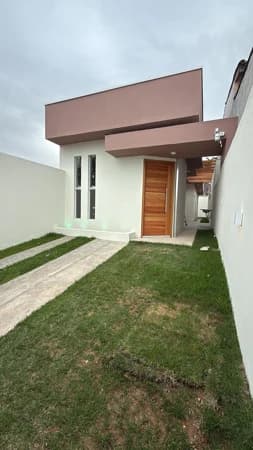 Casa à venda no bairro Indaiá em Caraguatatuba/SP