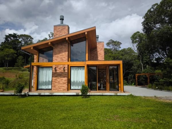 Casa em Rancho Queimado - Morro Chato