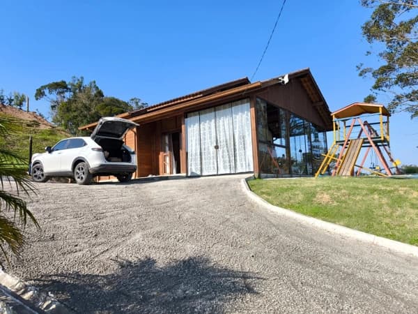 Casa em Rancho Queimado - Invernadinha