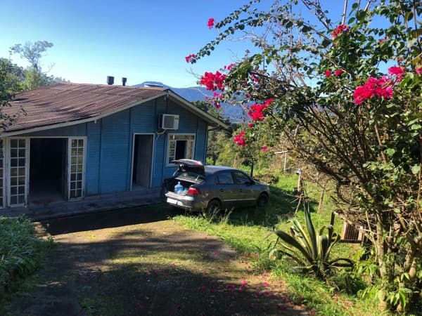 Casa em Águas Mornas - Morro do Cedro