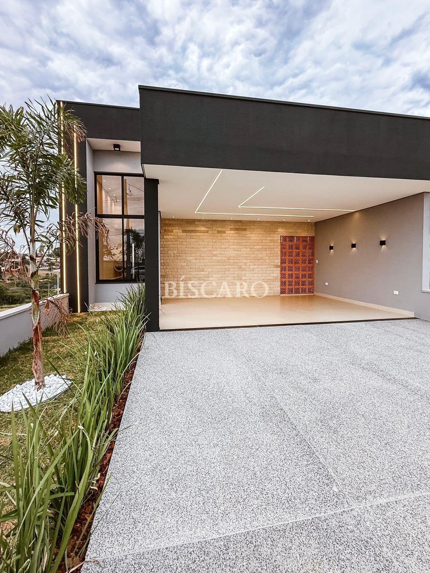 Casa Nova Alto Padrão à Venda – Condomínio Reserva dos Ipês, Boituva/SP