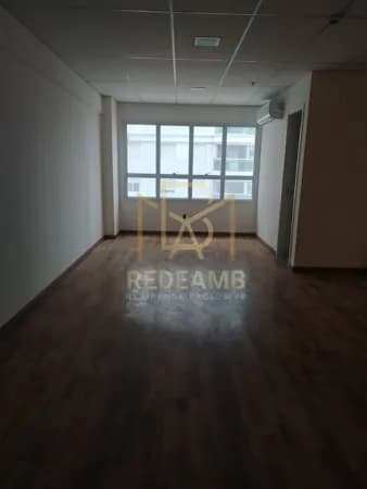 Sala Comercial com 38 m², Condomínio Office Innovation na cidade de Barueri