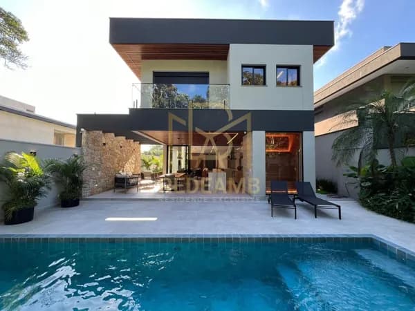 Casa de Luxo 6 Suítes, Piscina e Sauna – Próxima à Praia na Riviera