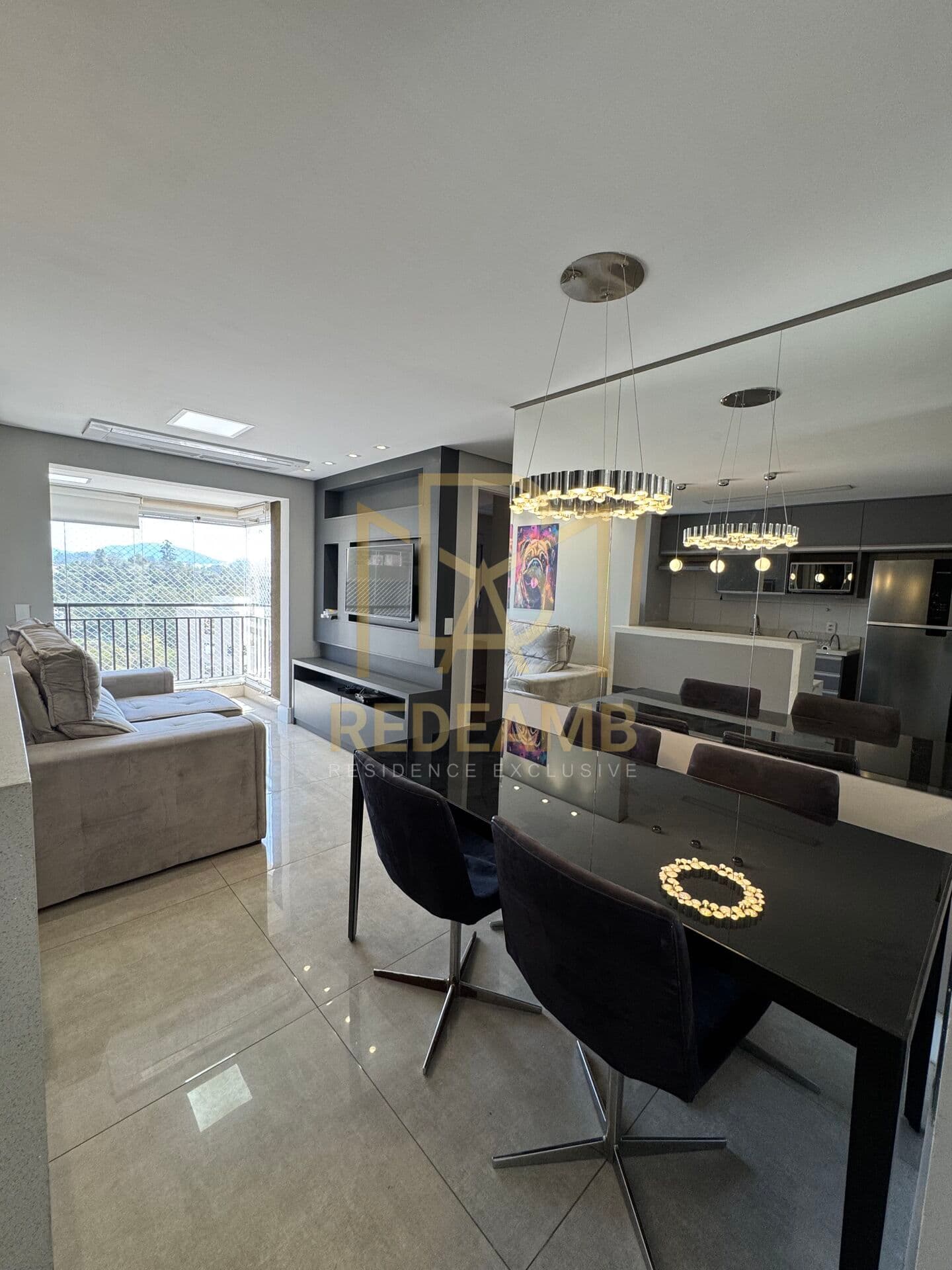 Apartamento Mobiliado no Splendya 2 no 18 do Forte em Alphaville – 2 Dorms, Suíte com Closet e Varanda Gourmet