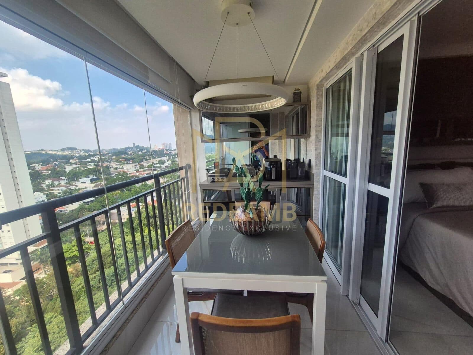 Apartamento Mobiliado à venda com 43m², 01 dormitório no Edifício Choice em Alphaville - Santana de Parnaíba-SP