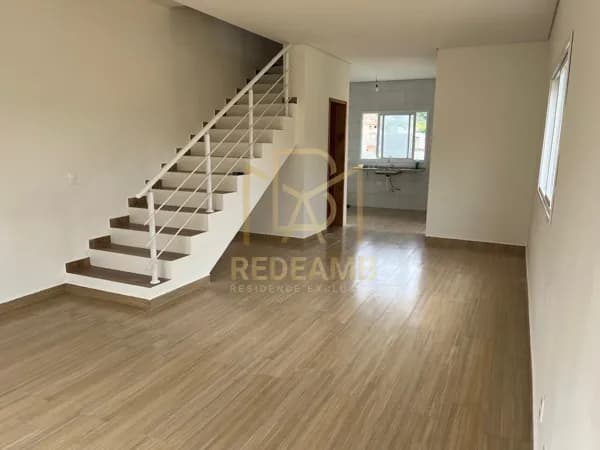 Casa Sobrado com 150 m², 03 dormitórios, sendo 01 suíte - Condomínio Nova Jaguari - Santana de Parnaíba/SP