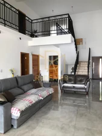 Casa Alto Padrão à venda com 367 m², 05 dormitórios, sendo 02 suítes com closet , no Condomínio Residencial Itahyê - Tamboré - Santana de Parnaíba/SP