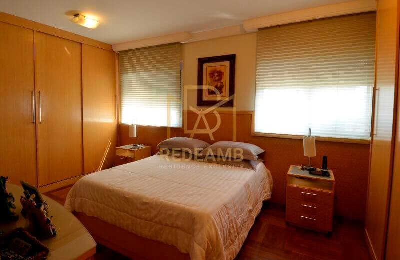 Apartamento Alto Padrão em Perdizes – 190m²,3 Suítes, 4 Vagas