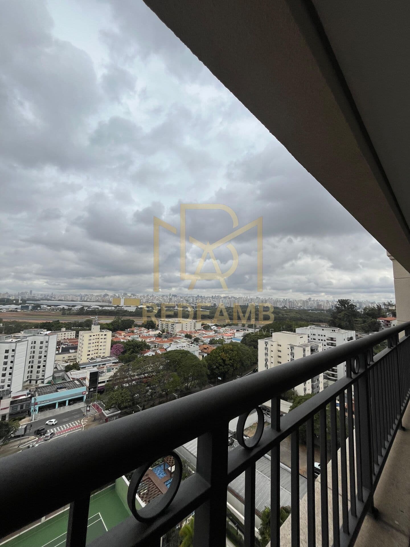 Apartamento Alto Padrão a Venda de 4 Suítes no Condomínio The Point em Santana, São Paulo/SP