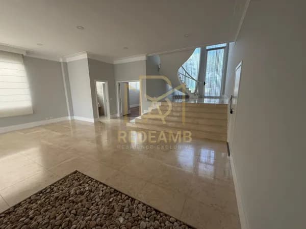 Casa Alto Padrão com 552m², com 03 dormitórios, sendo 03 suítes - Condomínio Tamboré 10 - Santana de Parnaíba/SP