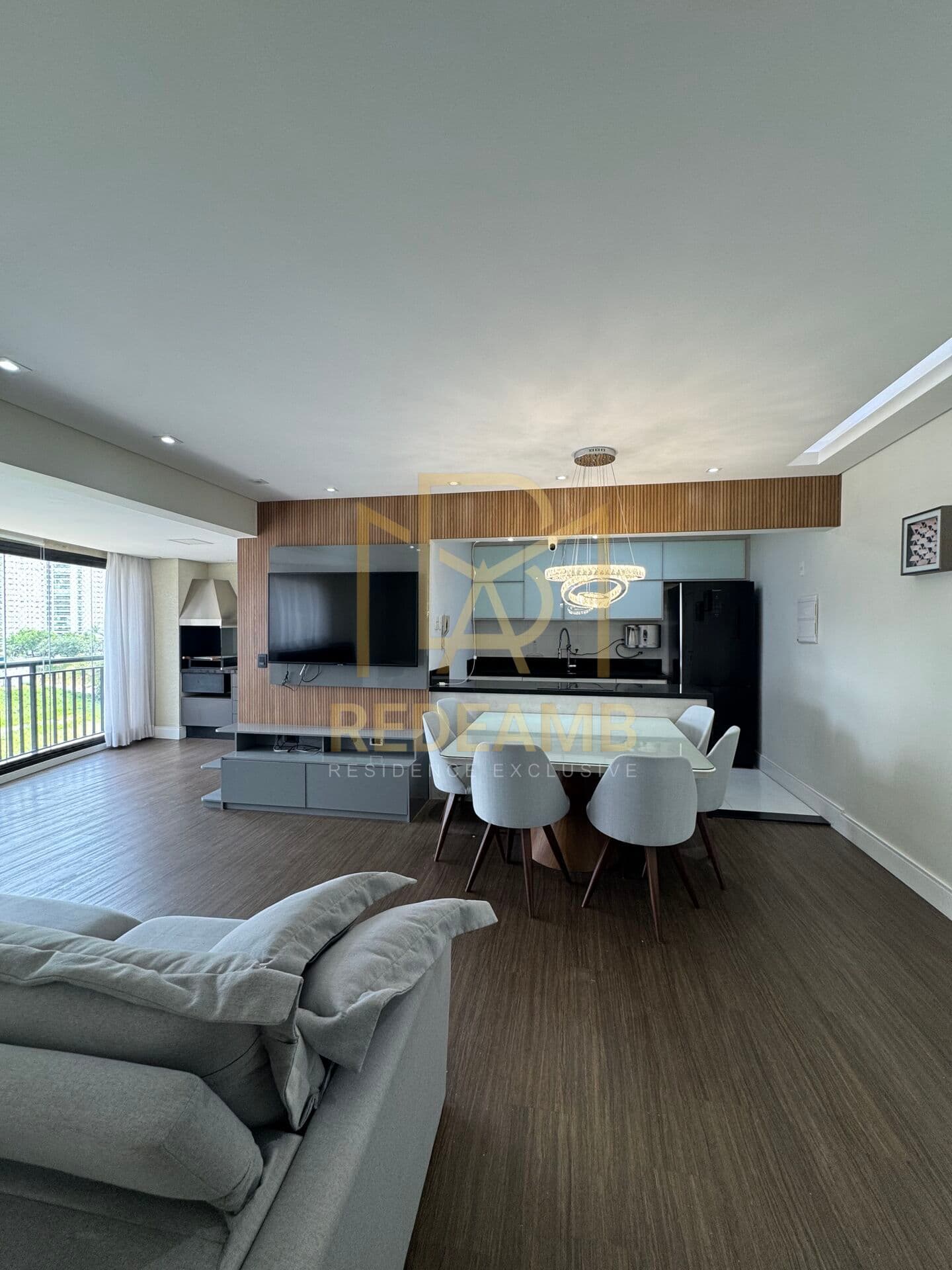 Apartamento para Locação - 96m2 - 3 dorms sendo 1 Suite
