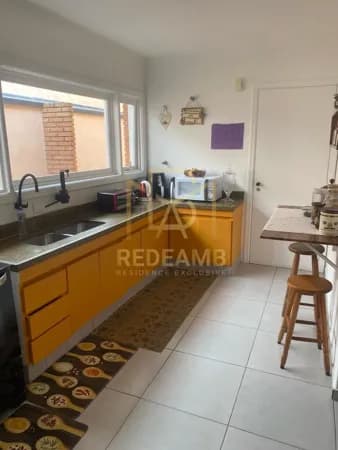 Casa a Venda com 3 Dormitórios sendo 1 Suíte no Residencial 4 em Santana de Parnaíba