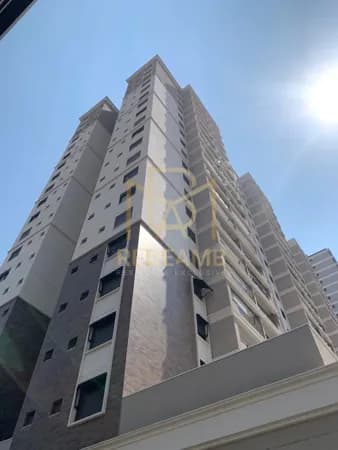 Apartamento Luxuoso no Condomínio Living Clássico