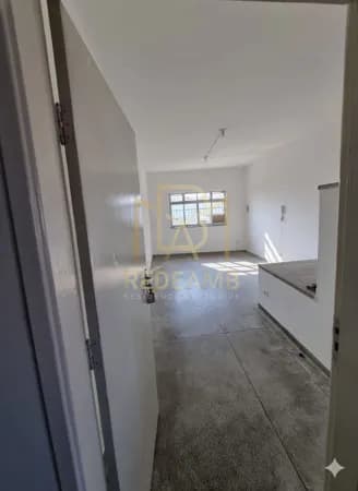 Salas Comerciais com 18mts cada, na cidade de Osasco/SP