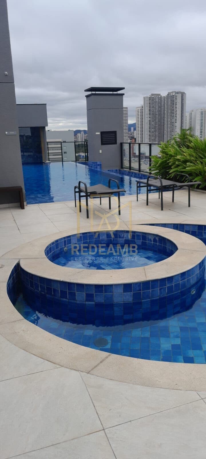 Apartamento Padrão com 34 m², 01 dormitório com lavabo e 01 vaga de garagem coberta, Condomínio Mobi Bela Vista na cidade de Osasco/SP