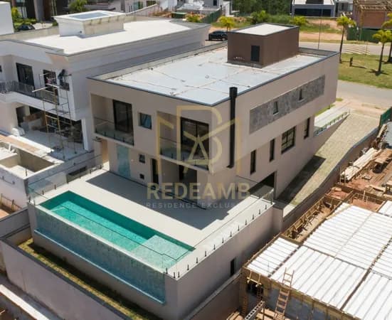 Casa de Luxo à Venda com 5 Suítes no Condomínio Itahyê – Tamboré - Santana de Parnaíba