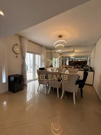 Casa a Venda no Condominio Tarumã com 5 Suítes em Barueri
