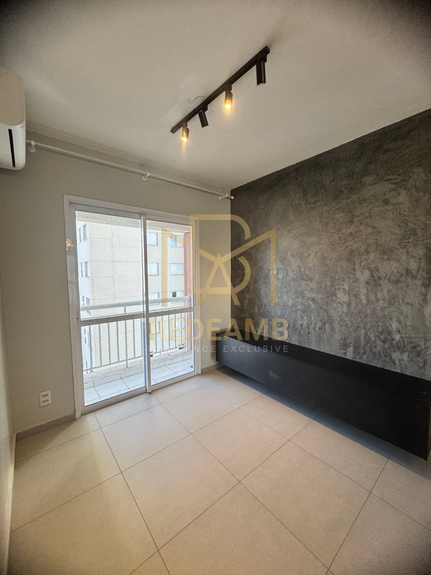 Apartamento Alto Padrão com 57 m², 02 dormitórios e 01 banheiro no Condomínio Essencialle Home Club - Aldeia - Barueri/SP