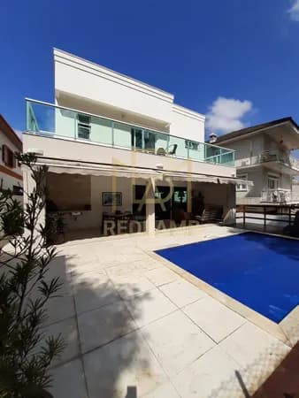 Casa Alto Padrão com 383,25m², 05 dormitórios sendo 03 suítes no Residencial 9 - Alphaville - Santana de Parnaíba-SP