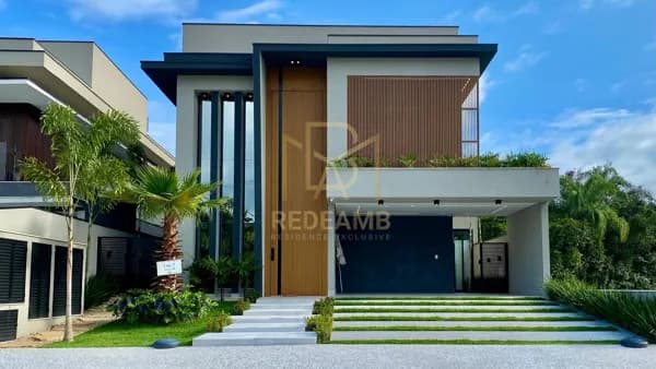 Casa de Luxo 6 Suítes, Piscina e Sauna – Próxima à Praia na Riviera Módulo 11
