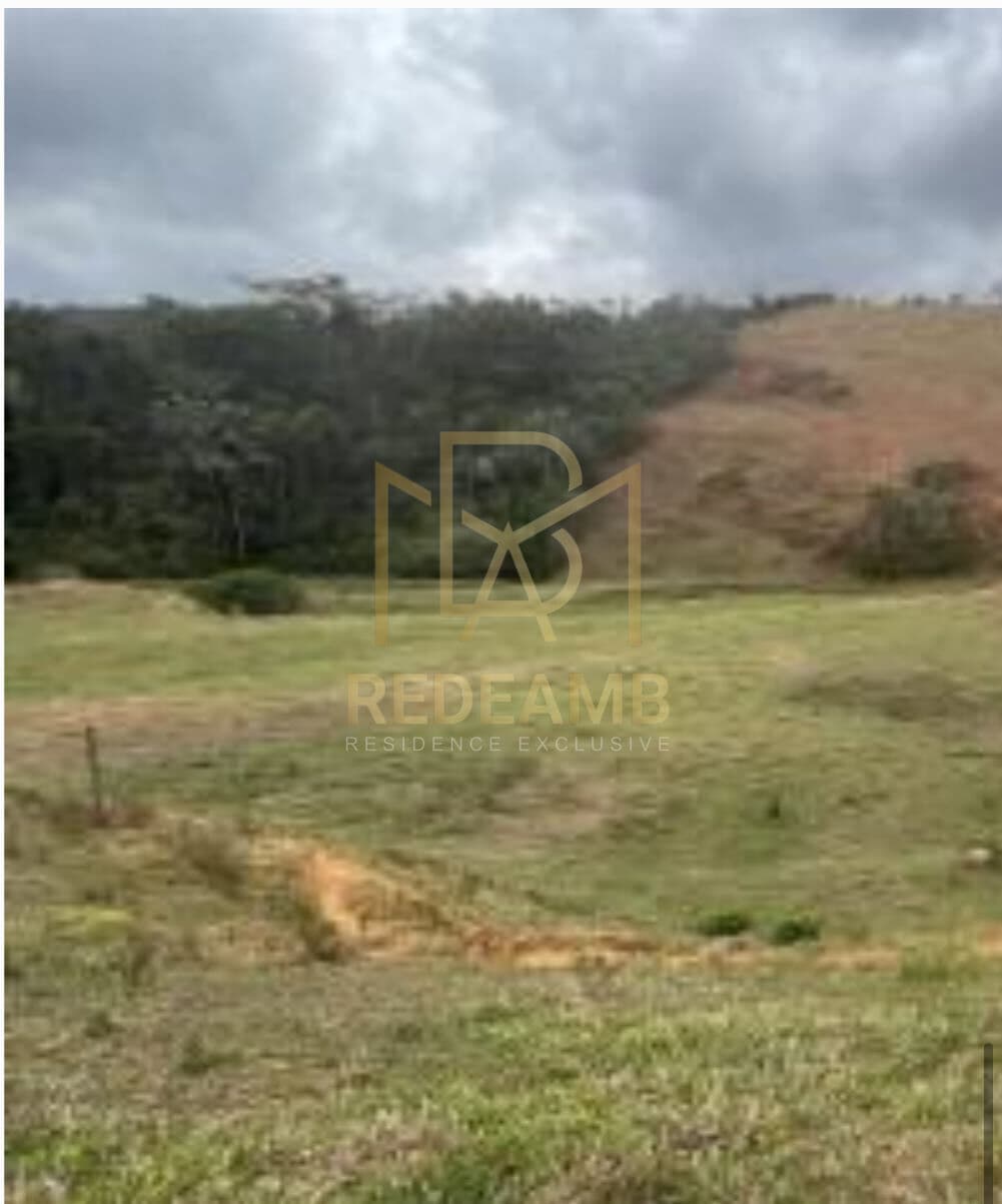 Terreno a Venda de de 15.000,00 m2 no Bairro São Mateus em DORES DO TURVO - MG