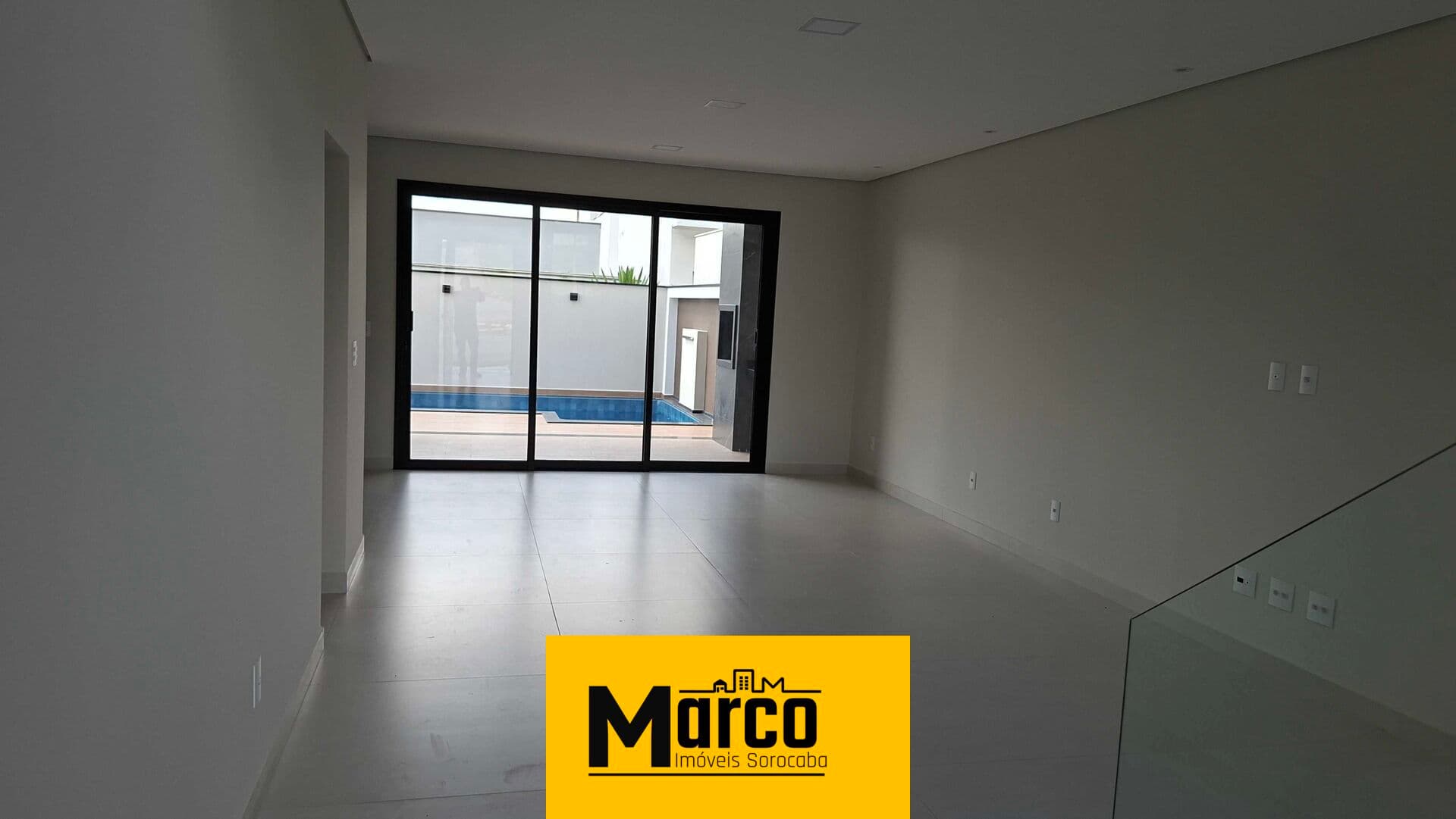 Casa de alto padrão no bairro Cajuru do Sul em Sorocaba-SP