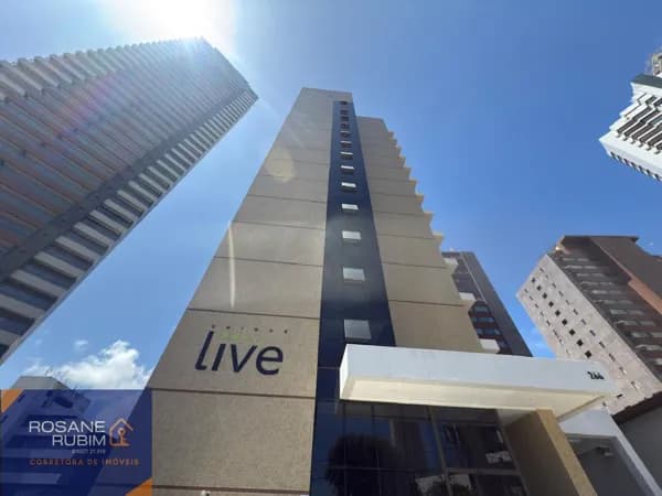 Apartamento com 27m² decorado e mobiliado no Caminho das Árvores