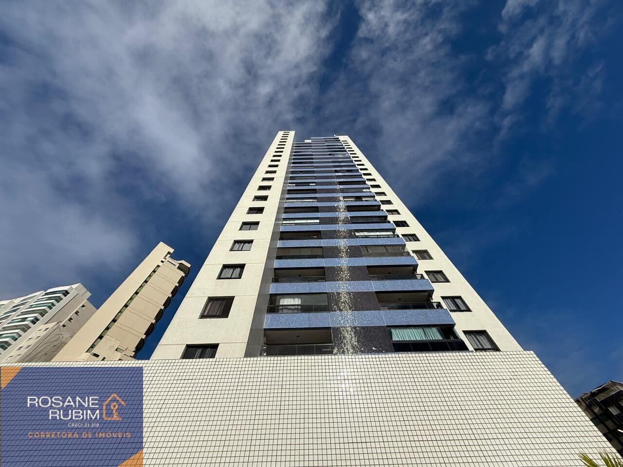 Belissimo apartamento de 2 quartos com vista mar no Rio Vermelho