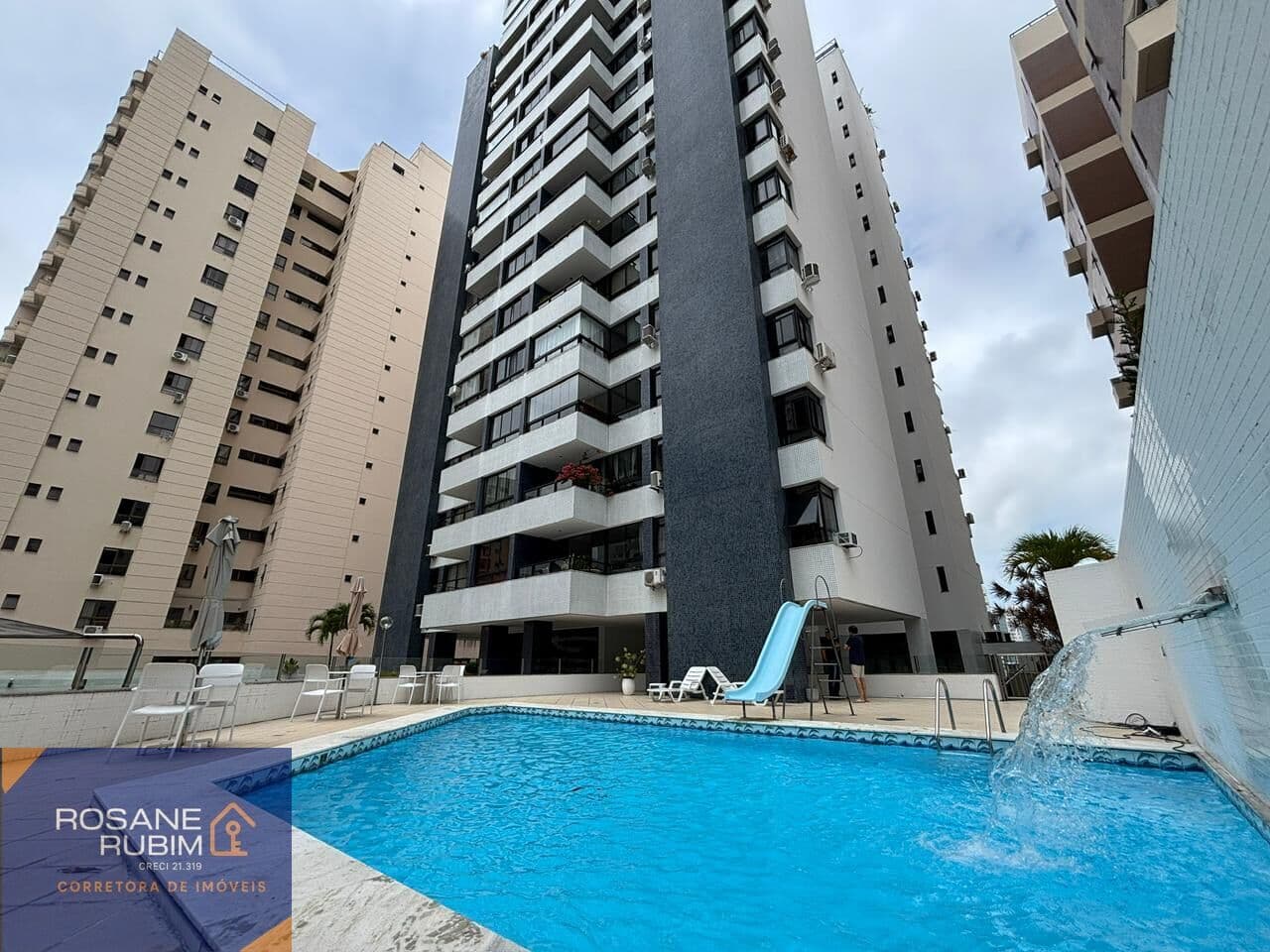 Apartamento com 3 quartos nascente no Alto do Itaigara - Salvador/BA