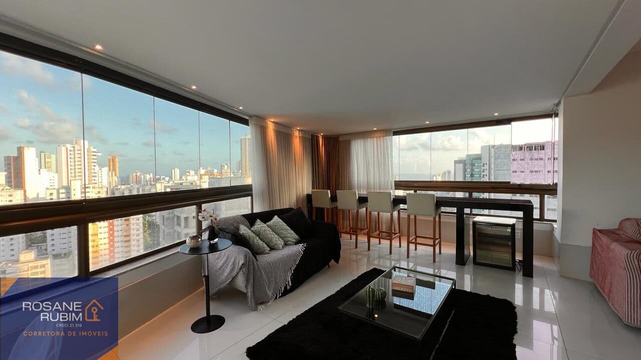 Locação de Residência de alto padrão na Graça, com 200m², 4 suítes