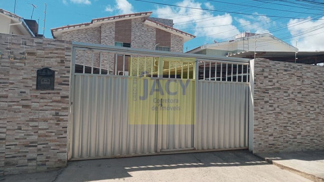 Casa Paulista, Pau Amarelo, 3qtos, 1 vg, Churrasqueira