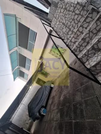 CASA TERREA E 1 ANDAR Ibura-Recife 3qtos 1 st 3vagas
