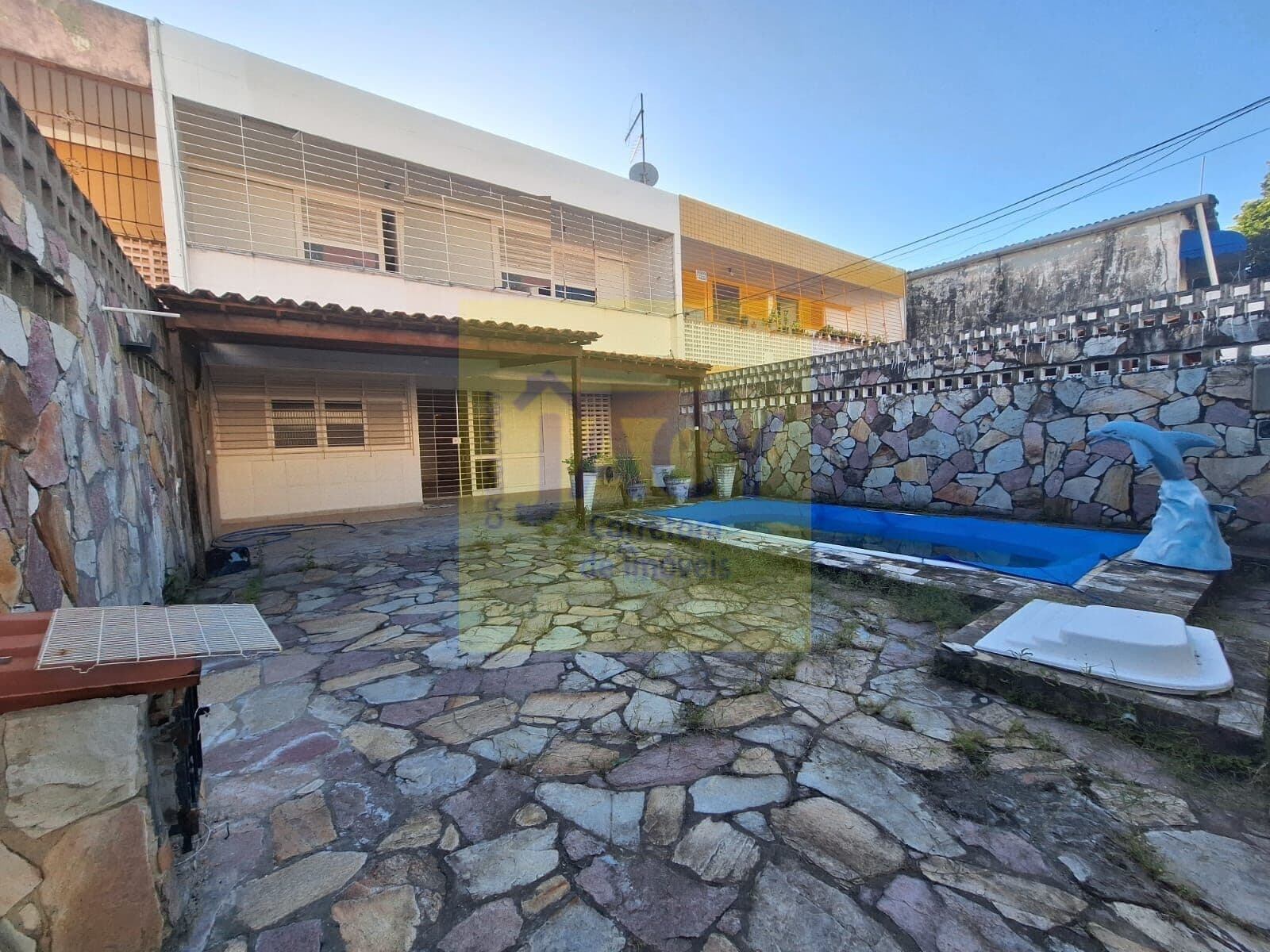 Casa Duplex em Pau amarelo 4quartos 1ST, 3vgs piscina qd do mar financia