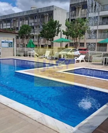 Apartamento em São Lourenço 2 qtos, 1 vaga, piscina e àrea de lazer